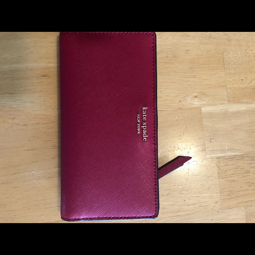 Kate Spade Cameron Slim Bifold Wallet